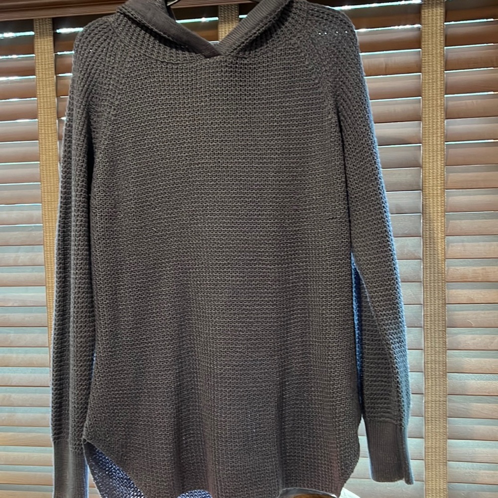 Like new worn once RD style hooded sweater